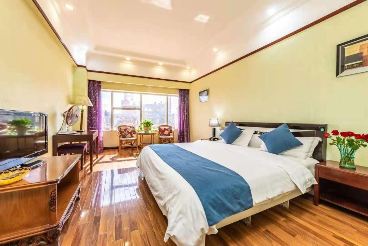 Ha Luo Hotel Kunming Eksteriør billede